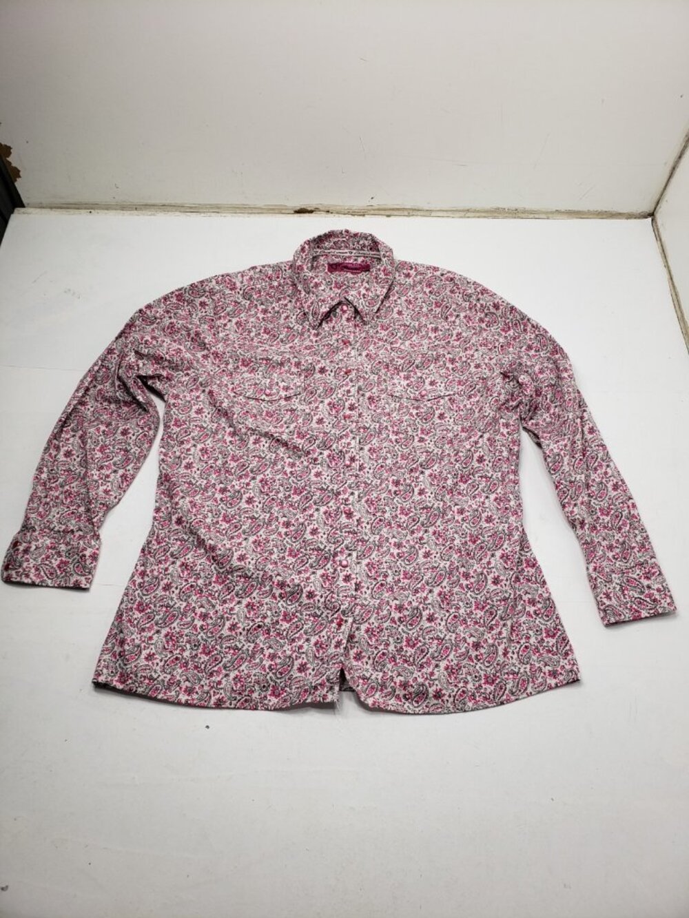 Cowgirl Hardware Women's XXL Western Shirt Pink Paisley Pearl Snap Long Sleeve